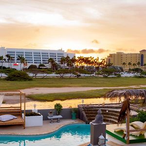 Modern Hotel Aruba
